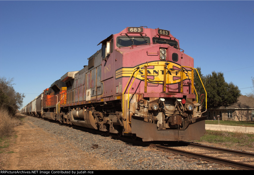 BNSF 683